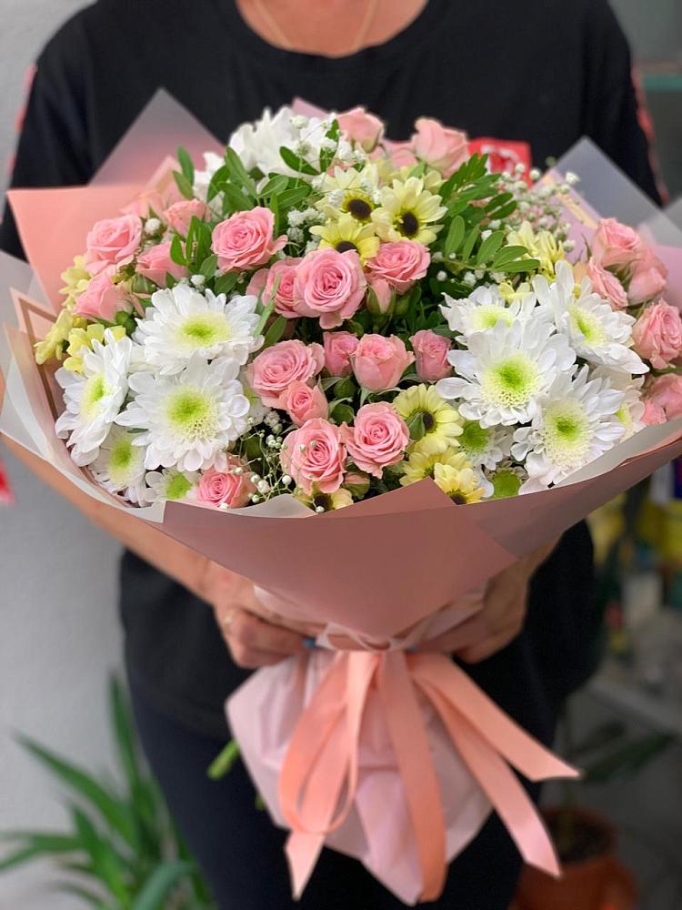 Букет цветов из: Розы и Хризантемы в Морозовске