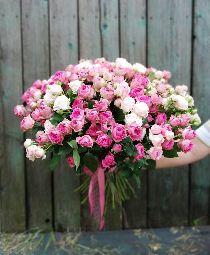 Букет Розовые кустовые розы Натали и Лав Лидия в Морозовске