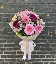 Букет цветов из:  Герберы и Хризантемы в Морозовске