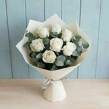 Букет Белые розы в Эвкалипте в Морозовске