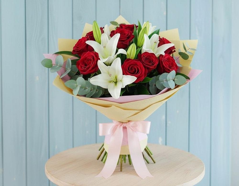 Букет цветов из: Лилии и Розы в Морозовске