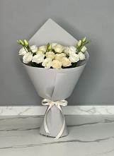 Букет цветов из:  Розы и Лизиантусы в Морозовске